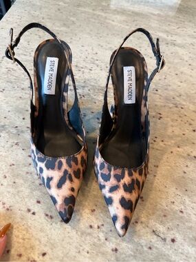 Steve Madden Leopard-Print Slingback Pumps - Brown/Black